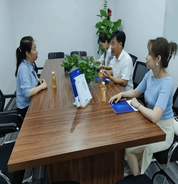 外國(guó)語(yǔ)學(xué)院深化校企合作，開(kāi)展“訪企拓崗促就業(yè)”教育咨詢(xún)專(zhuān)項(xiàng)行動(dòng)